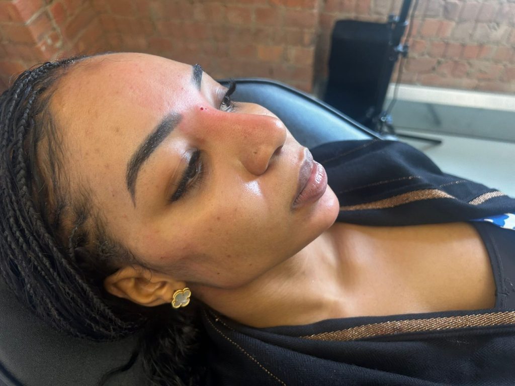 Our guide to helping you Choose the Right Non-Surgical Body Treatment Photo - A woman after a Non-Surgical Body Treatment
